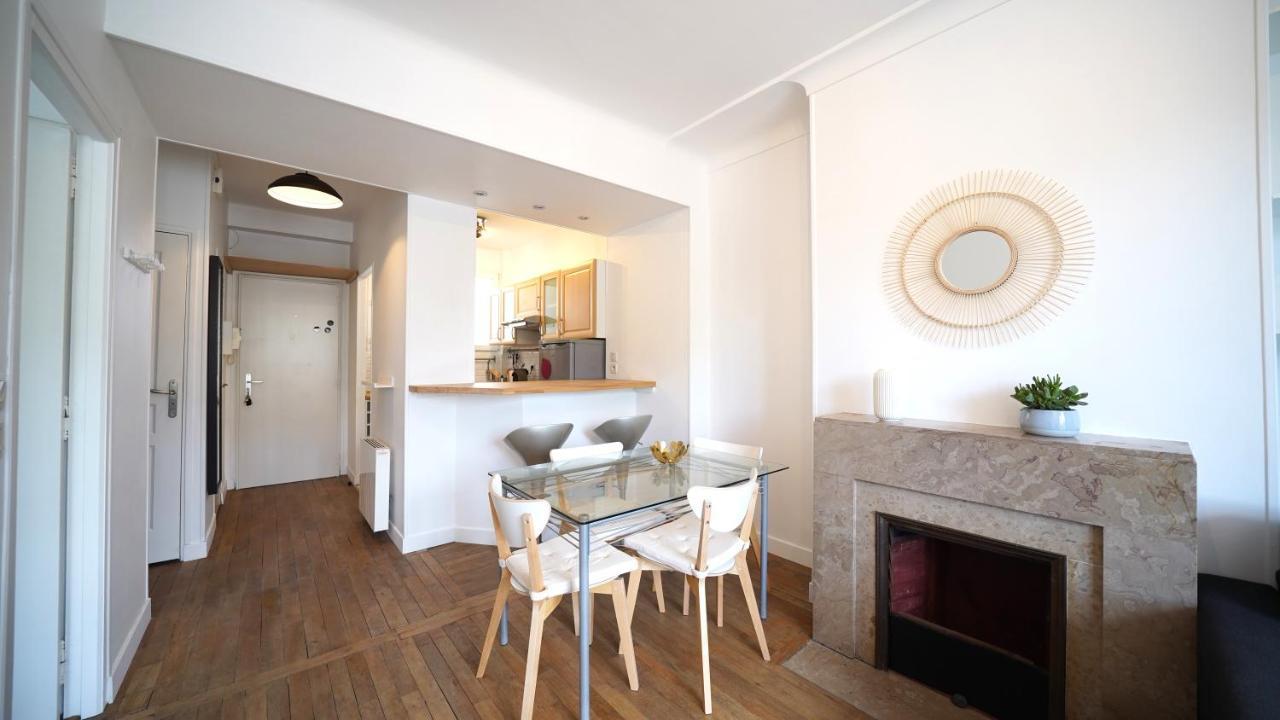 Caen: F2 Cosy Au Coeur Du Centre Ville מראה חיצוני תמונה